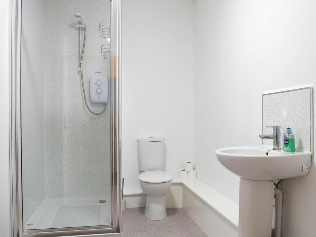 Courtyard Holiday Apartments 印威基辛 外观 照片